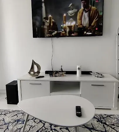 Euphoria Oxygen Apartment
